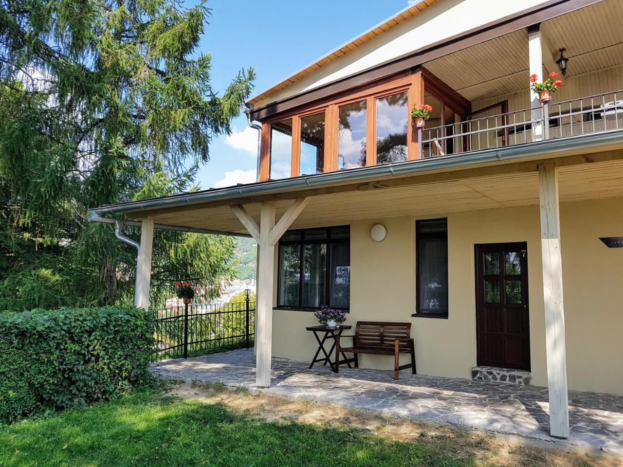 Penzion Na Kopci Banská Štiavnica Kültér fotó